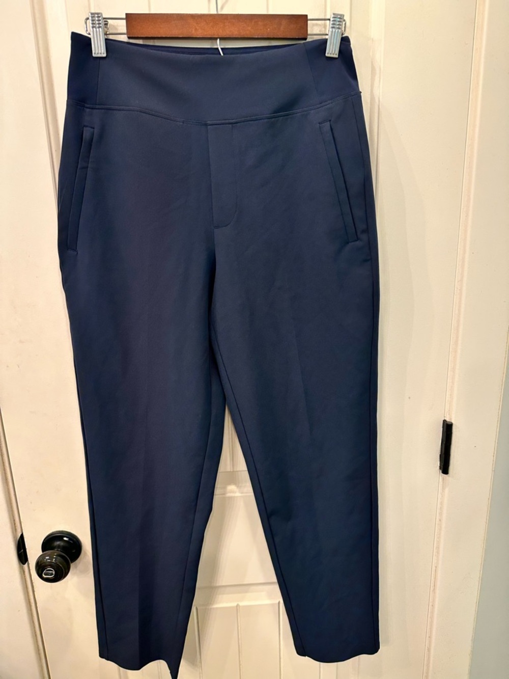 Athleta Navy Blue Metropolis Travel Commuter Pants Size 4 Sleek Ankle Crop